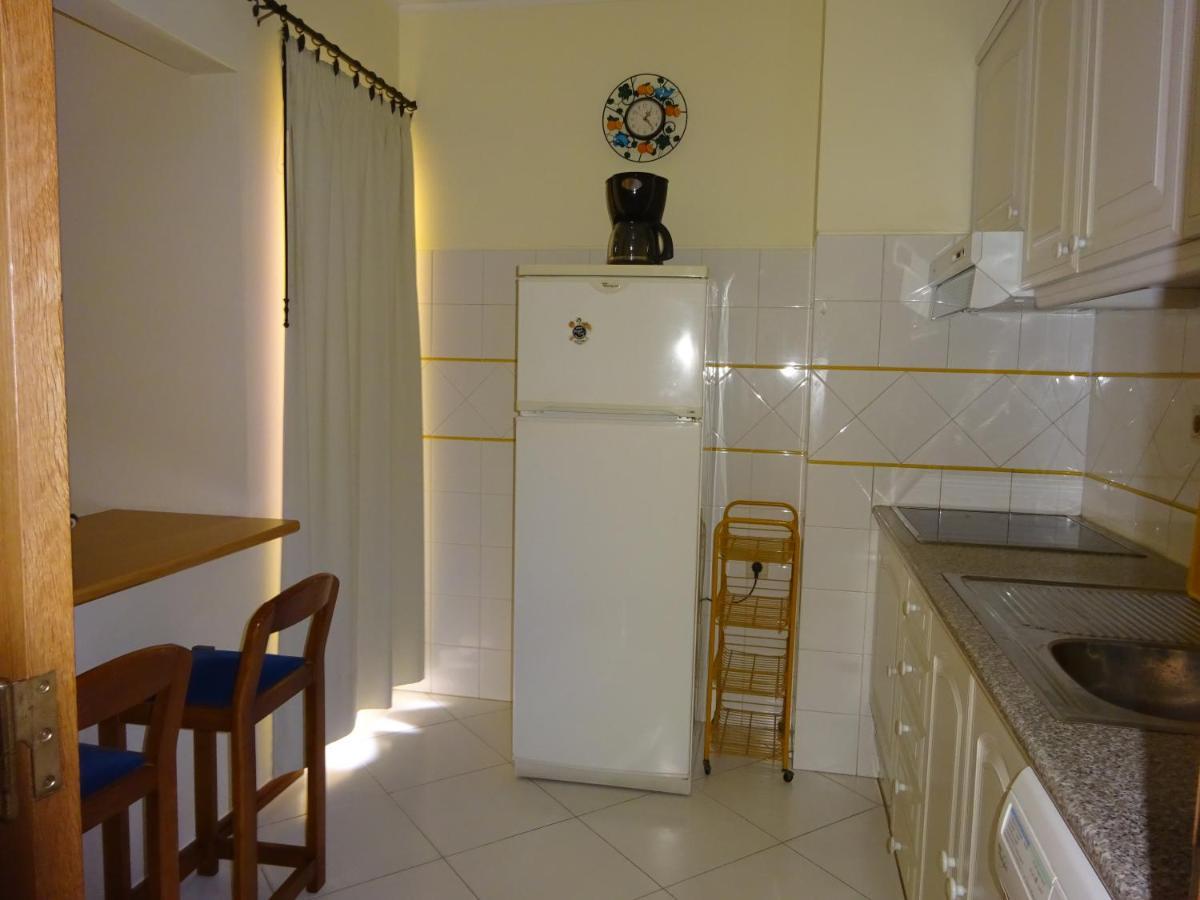 Apartamento T1 Com Piscina E Vista Mar - Praia Da Rocha Portimão Exterior photo